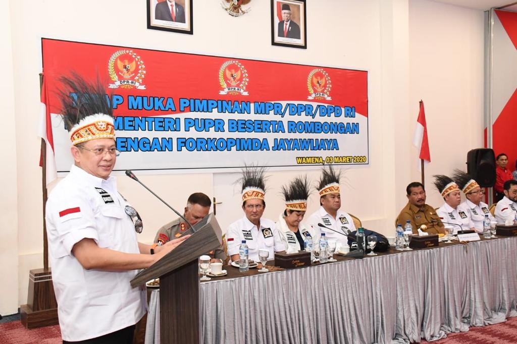 Kunjungan Pimpinan  MPR  RI DPR RI dan DPD RI ke Papua 