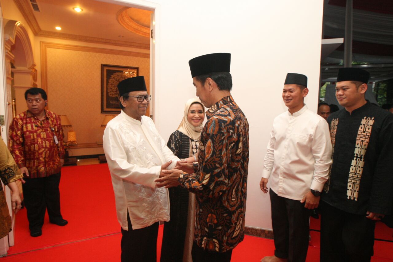 Buka Bersama Wakil Ketua MPR RI Dengan Jokowi  Majelis 